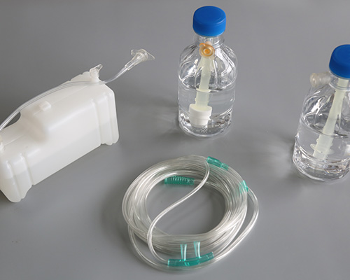 鼻氧管带湿化装置组合